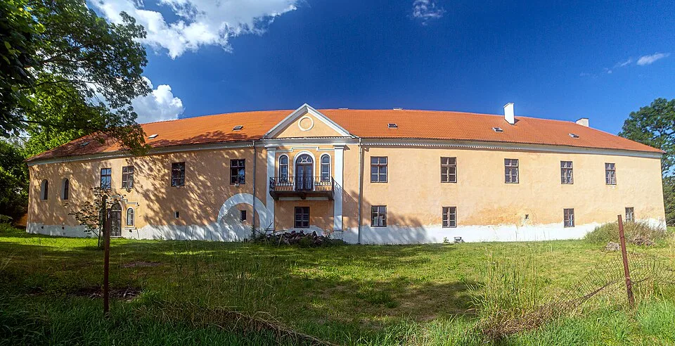 Měšice Castle