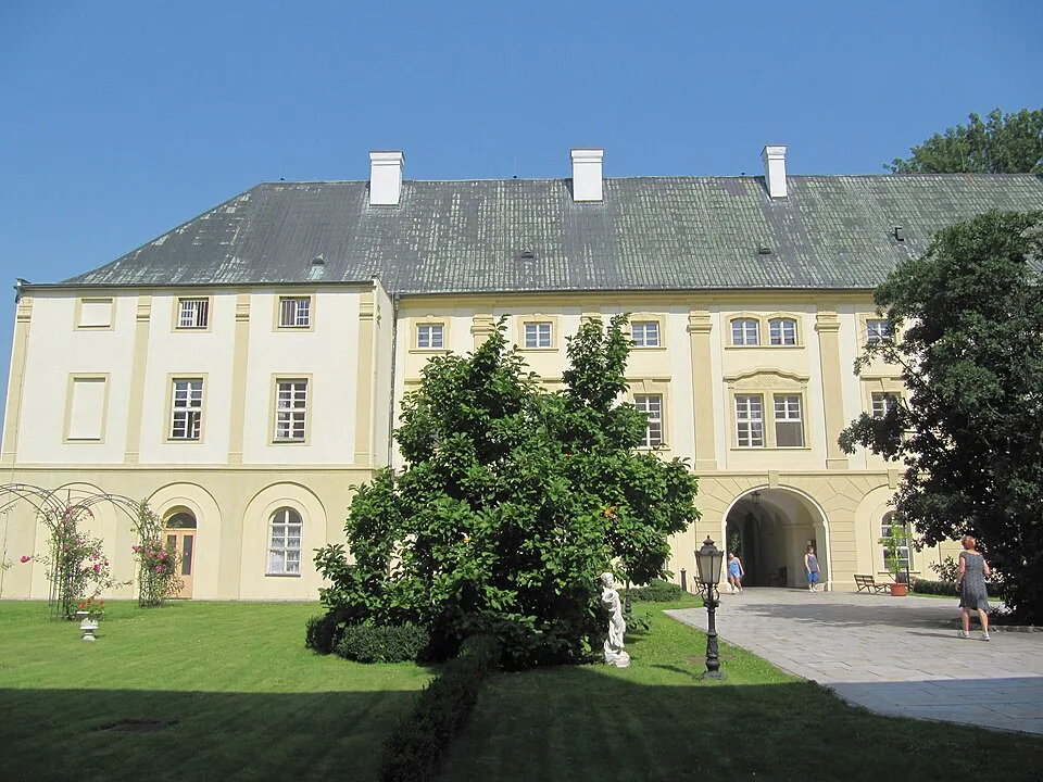 Rokytnice Castle