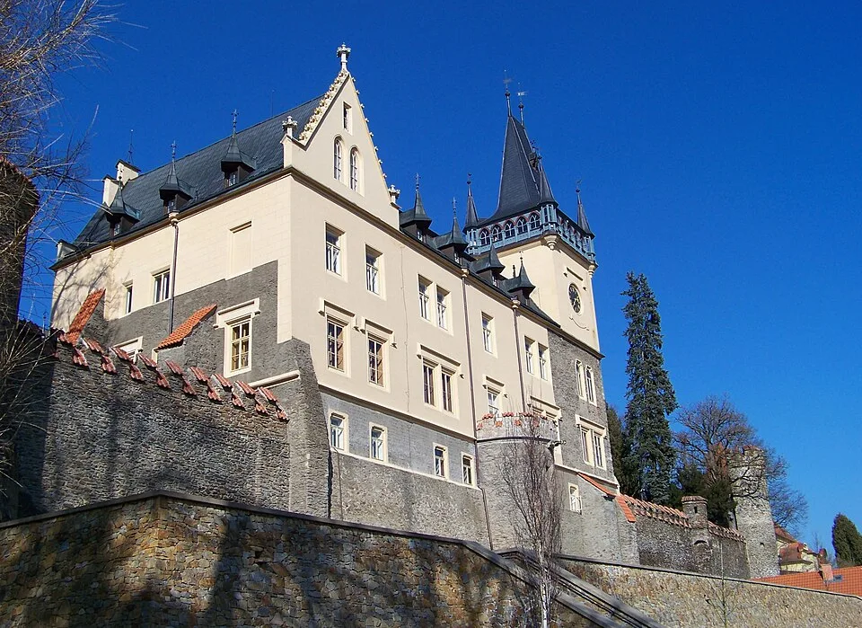 Zruč nad Sázavou Castle