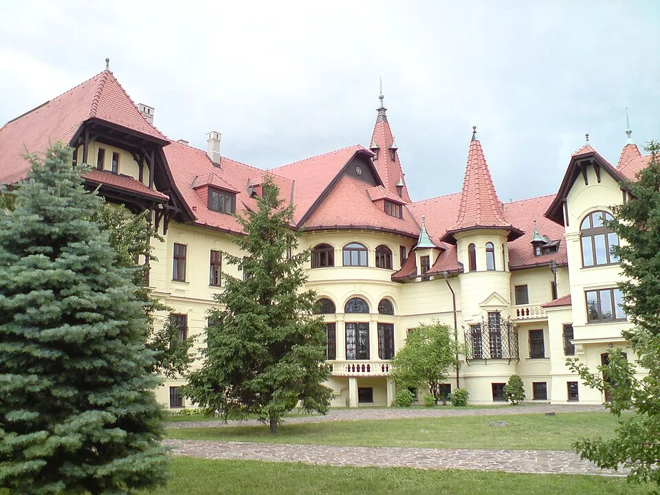 Csáky Manor, Bratislava, Prievoz