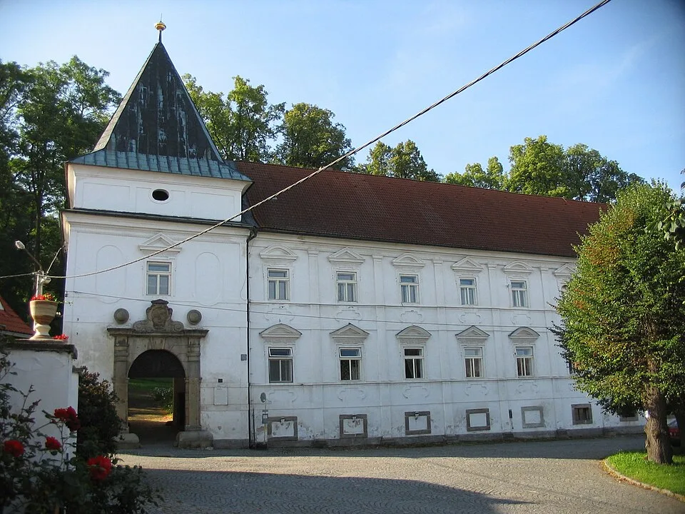 Žihobce Castle