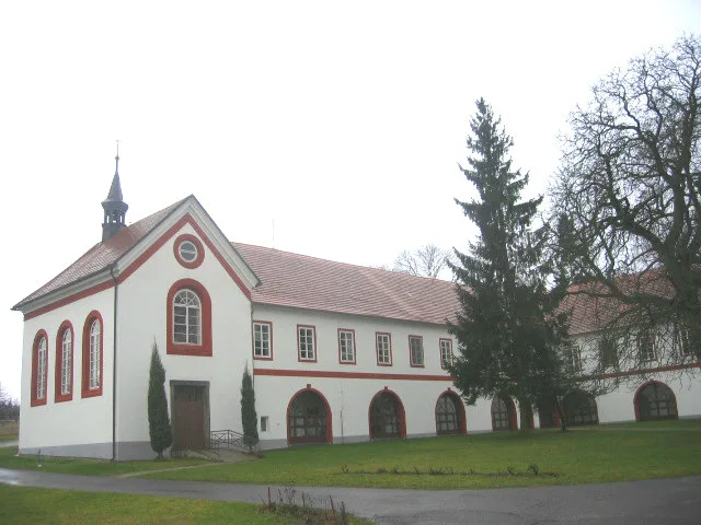 Zámek Drhovle