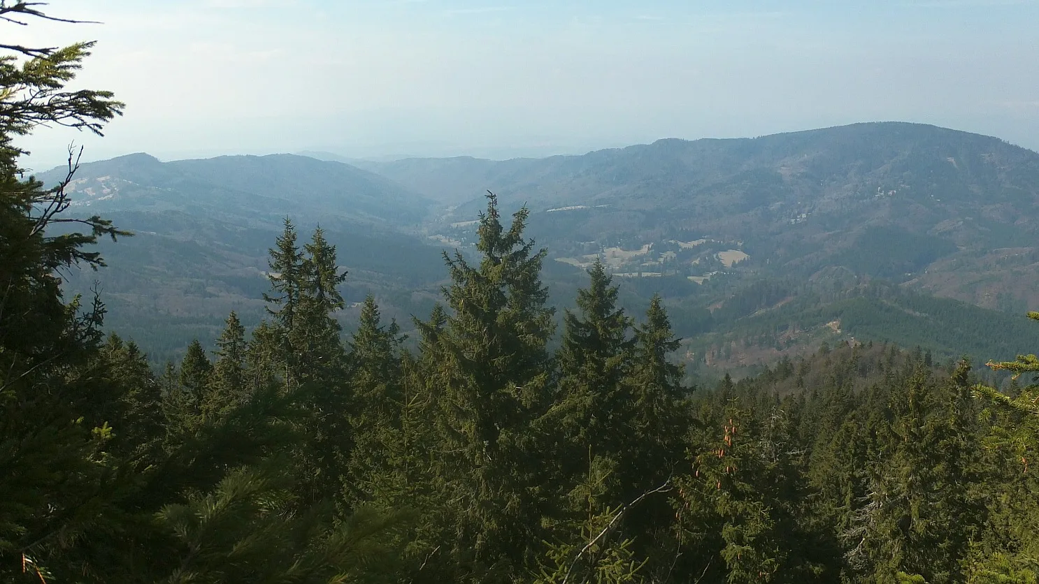 Podpoľanie: sopka Poľana, biosférická rezervácia UNESCO a folklór Detvy