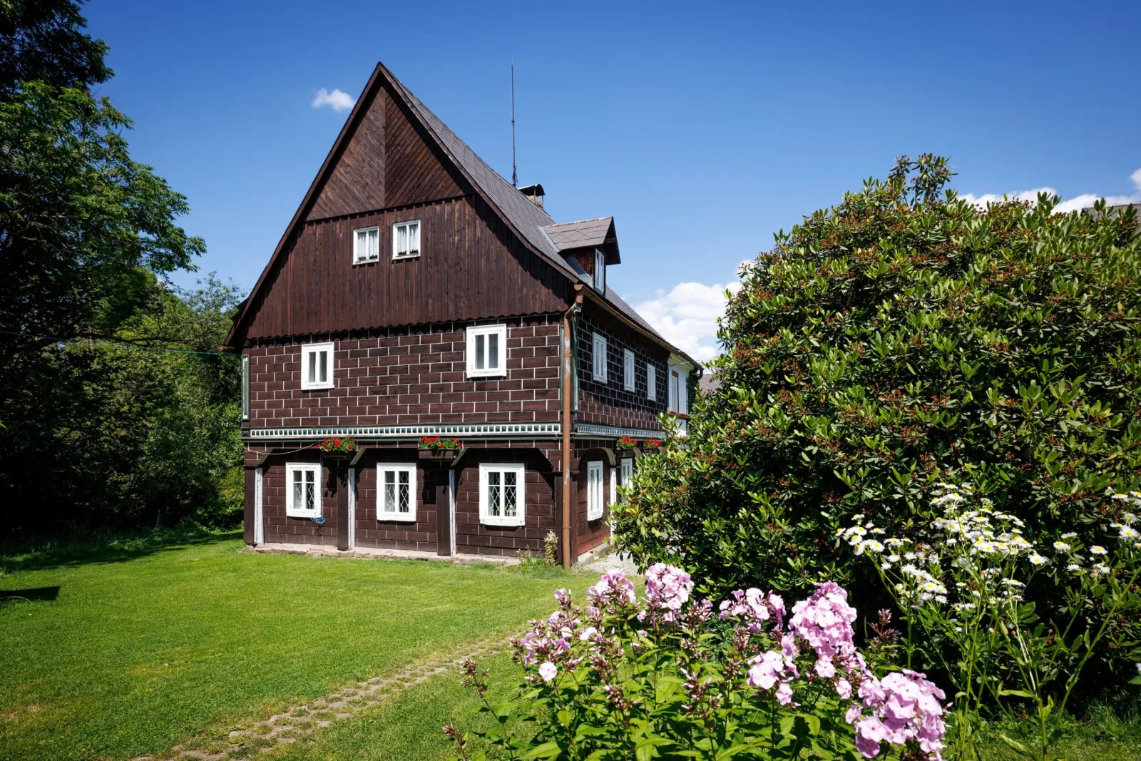 Resort Vysoká Lípa — REZORT v obci Jetřichovice