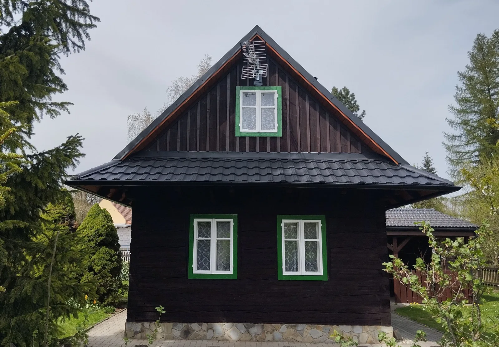Chalupa Leskovec — CHALUPA v obci Leskovec