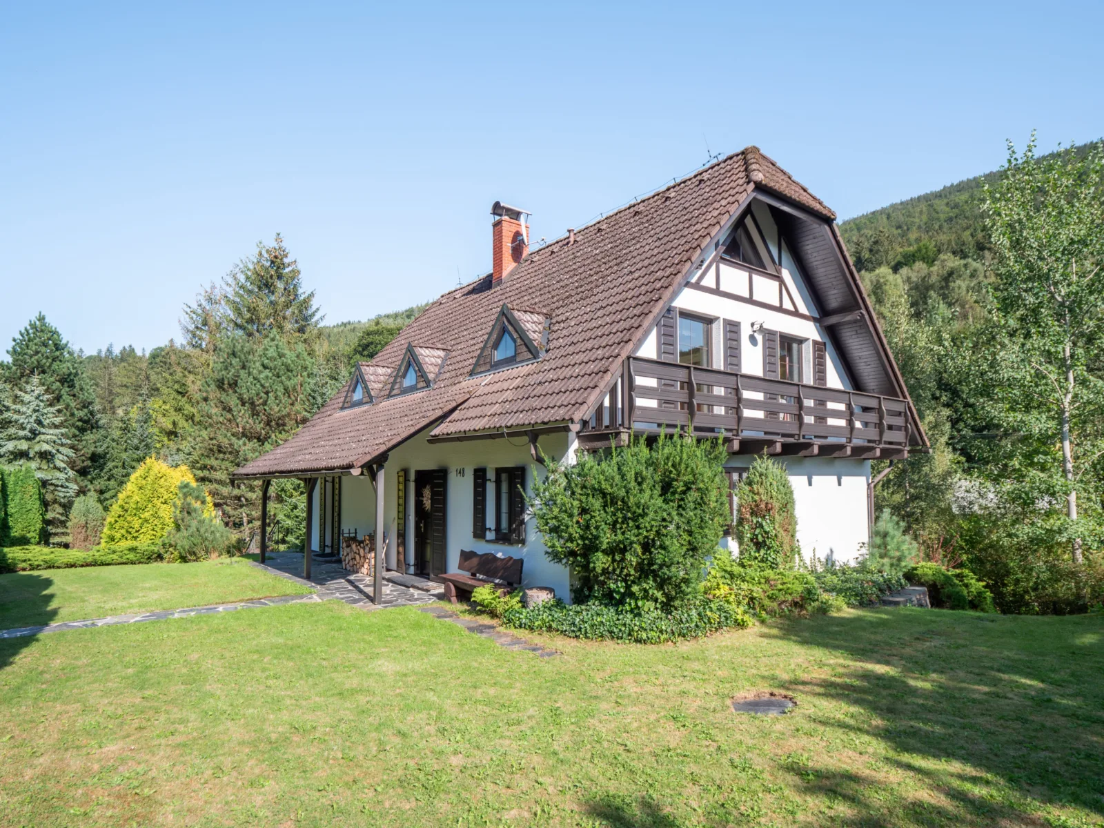 Chalupa Pod Skalami — CHALET in Ludvíkov