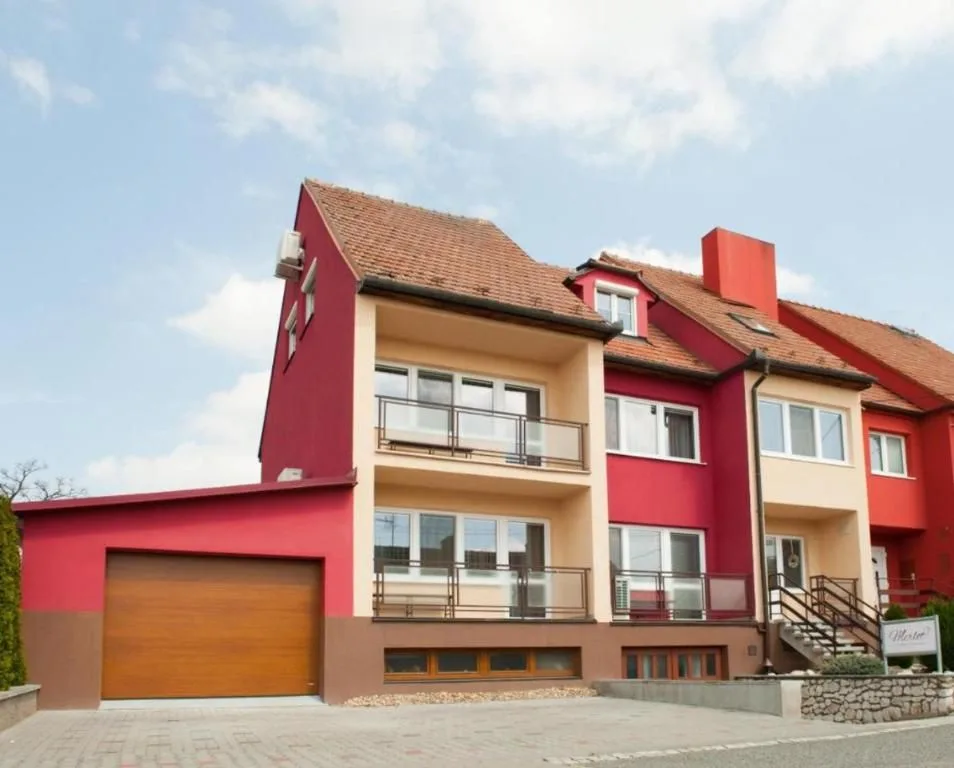 Merlot Mikulov — PANZIÓ itt: Mikulov