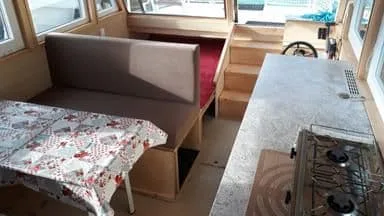 Lodě na řece — 7. fénykép