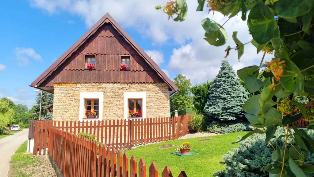 Chaloupka Rozkoš — CHALUPA v obci Nové Město nad Metují