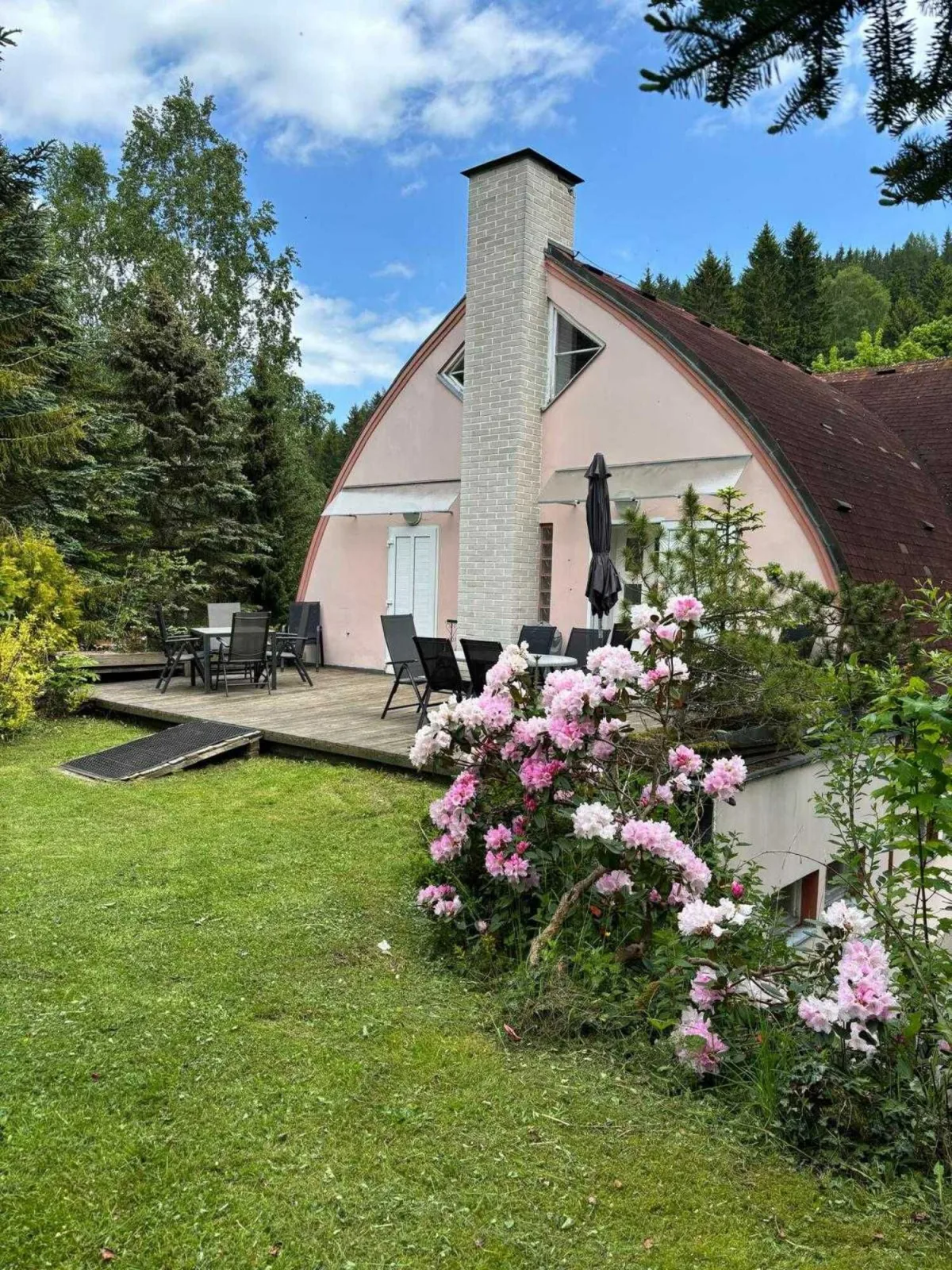 Apartmány Holiday Pec — APARTMÁN v obci Pec pod Sněžkou