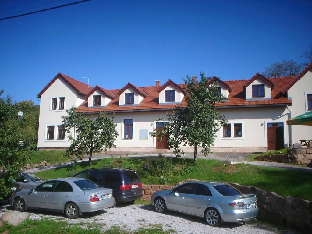 Penzion Pod Vyhlídkou — PENSION in Pecka
