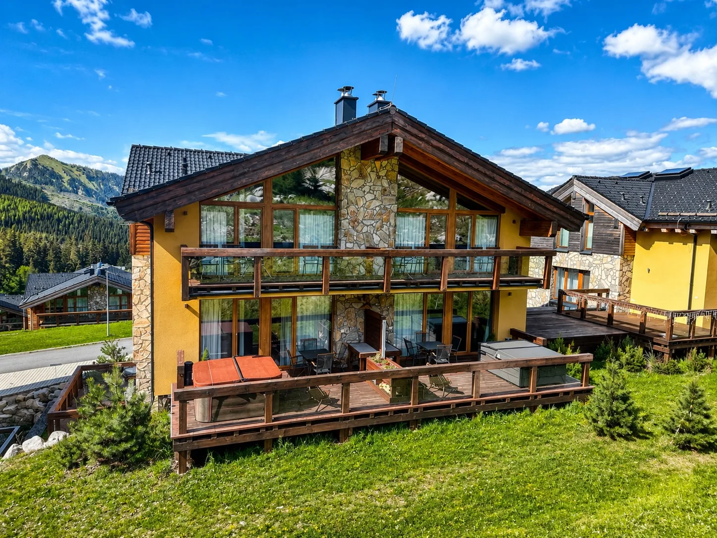 CHALET MOUNTAIN apartmány — APARTAMENT w Demänovská Dolina