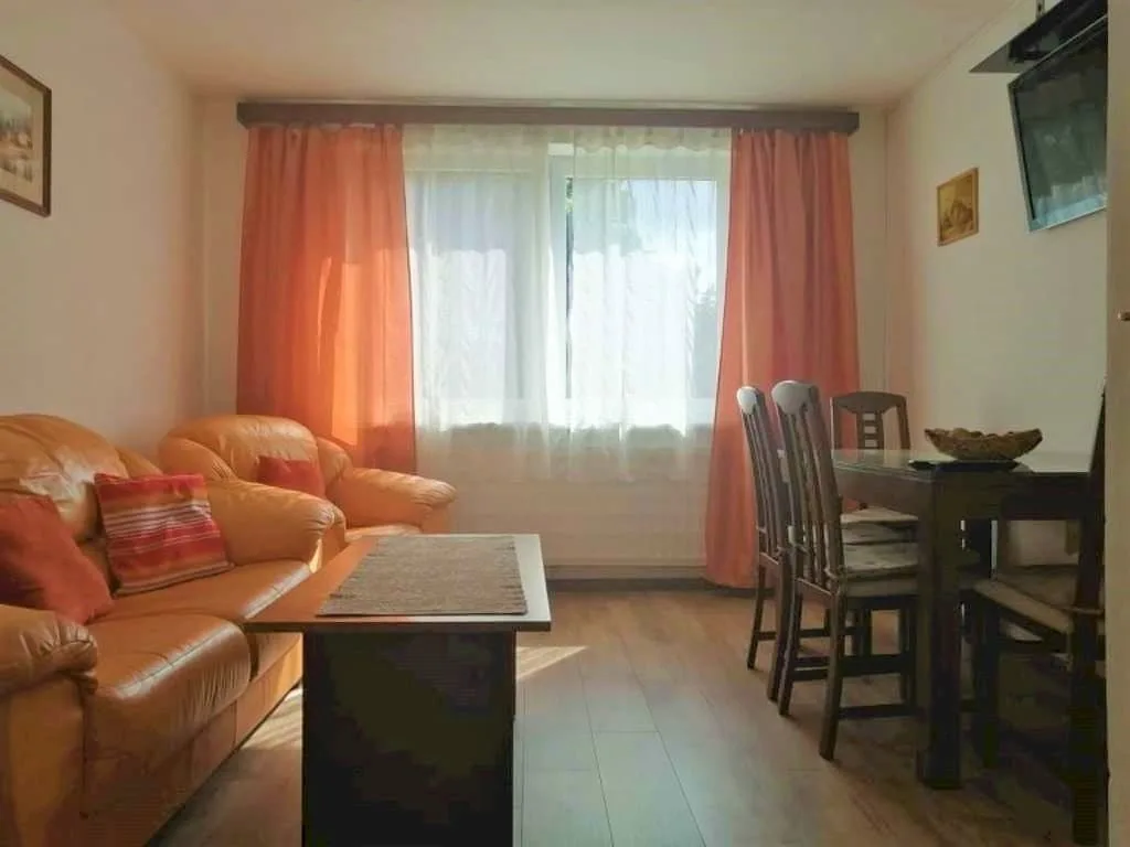 Dom so záhradou — fotografie 6