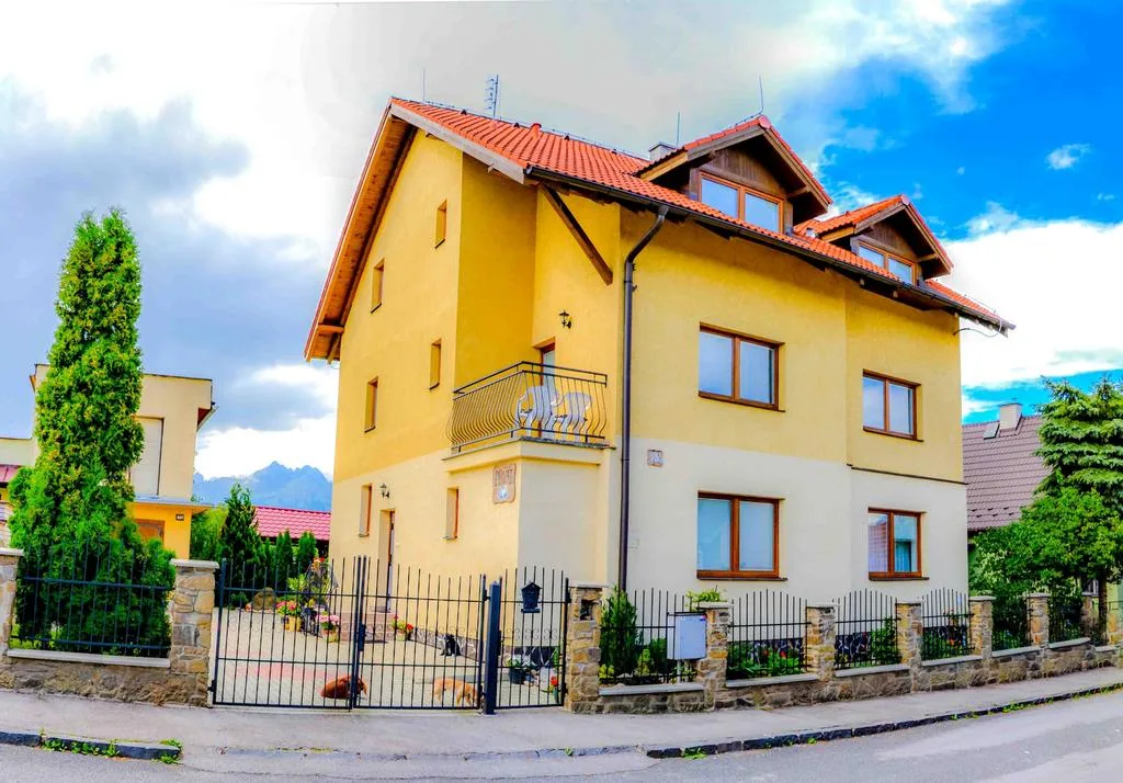 Penzión Gardoš — PENZION v obci Kežmarok