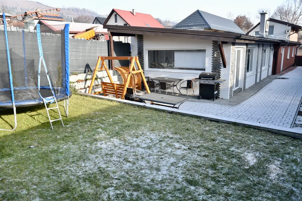 Ubytovanie MI-TATRY — PENZION v obci Kravany