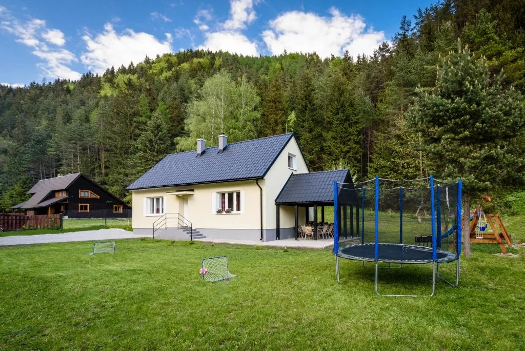 Chata pod lesom Kvačany — CHATA v obci Kvačany