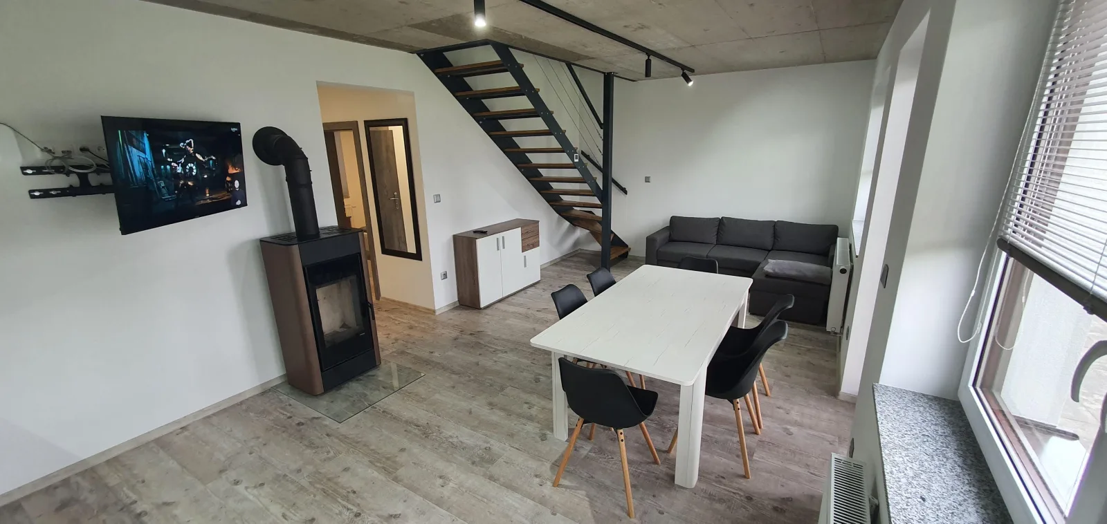 Panoráma chata — fotografia 6