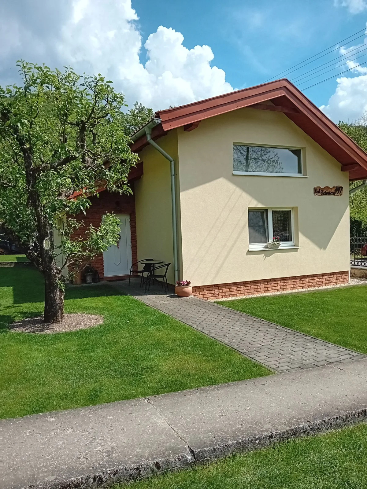 Domček a Privát Pod Plešovicou —  in Blatnica