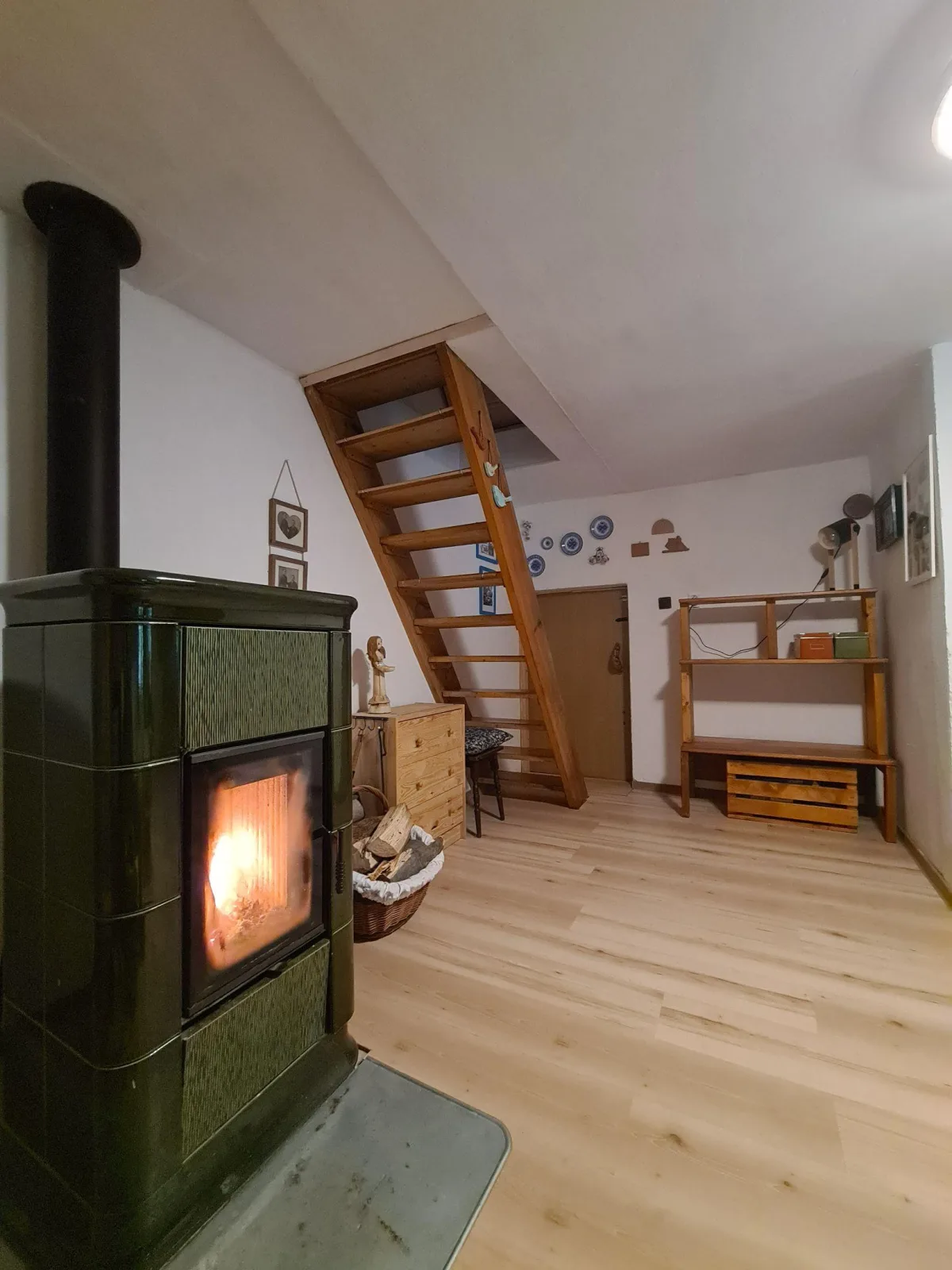 Útulná chata v Malých Karpatoch – foto 5