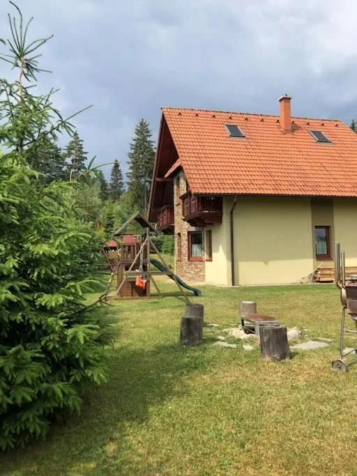 Chata Oravská priehrada — FAHÁZ itt: Námestovo