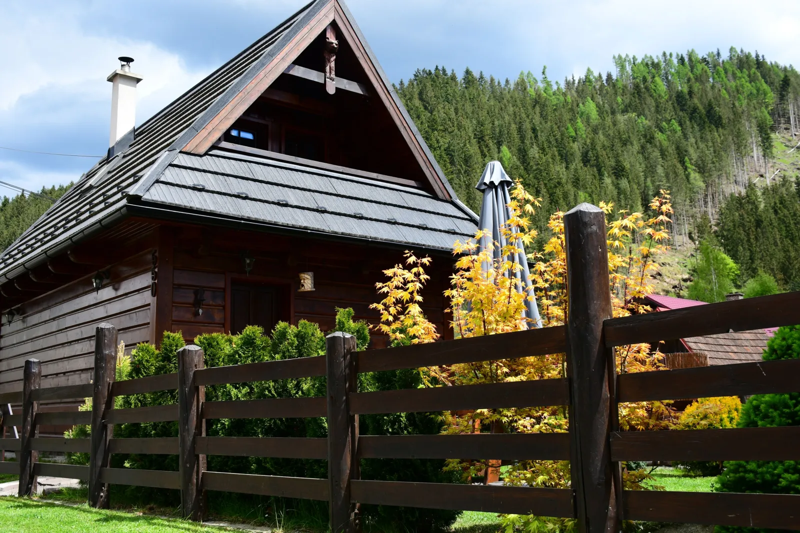 Chalupa u VedVeda ŠakŠaka — COTTAGE in Nižná Boca