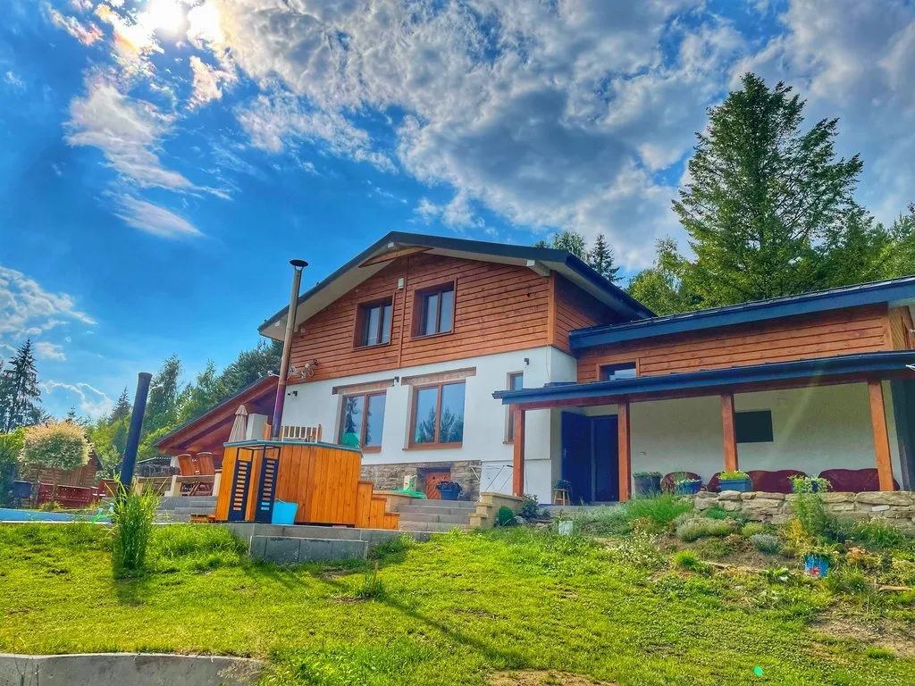 Chata pod Jedľou — CABIN in Olešná