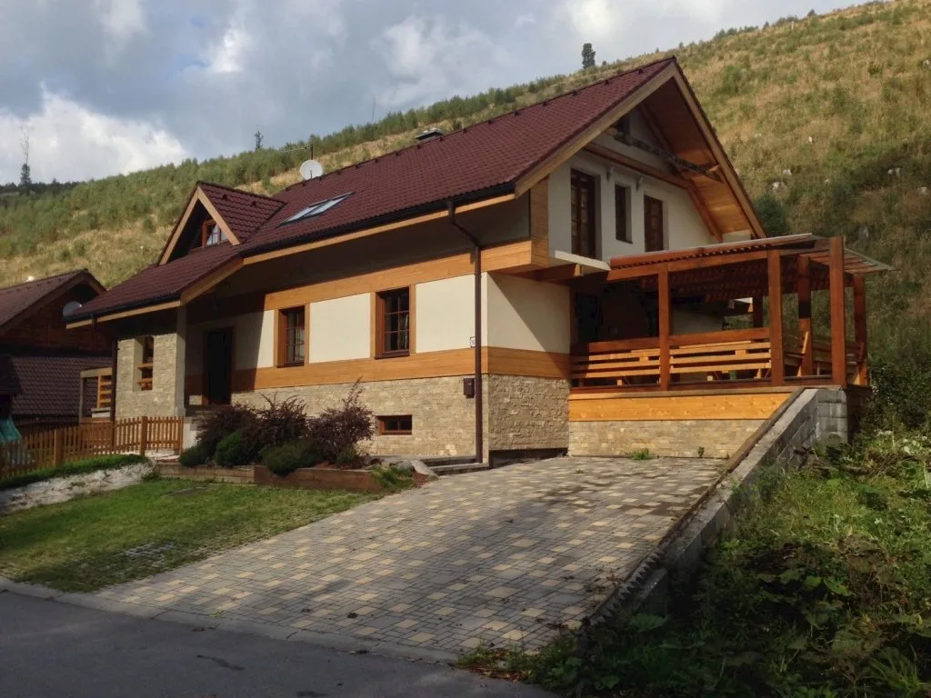 Chata Yetti — DOMEK w Oščadnica