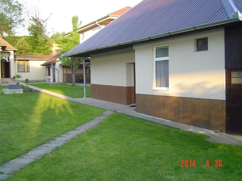 Ubytovanie pod mostom — CHALET in Podhájska