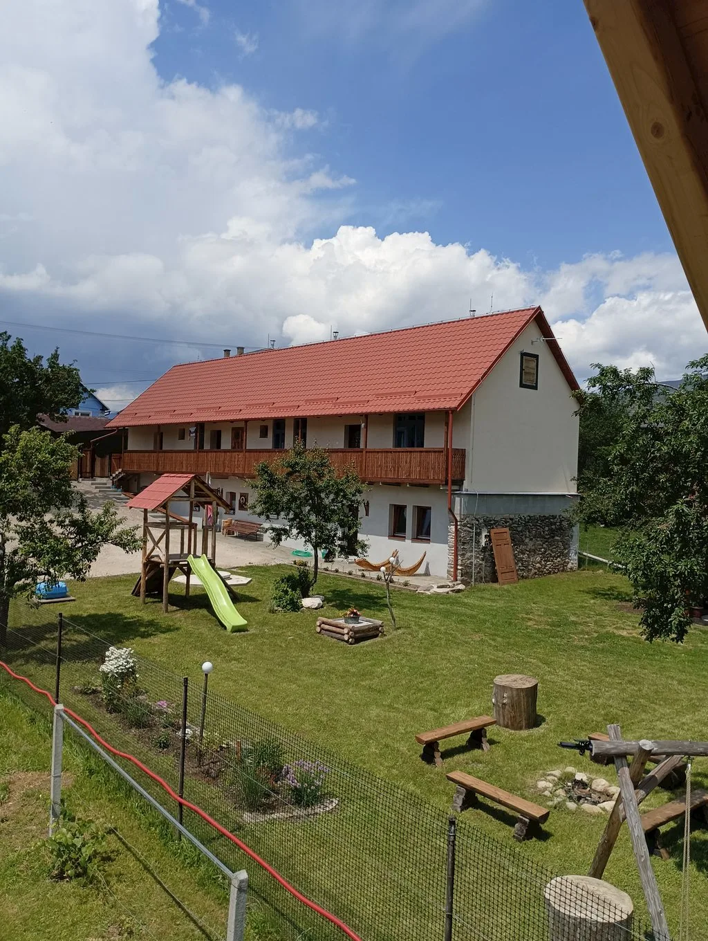 Bialikova usadlosť Pohorelá — COTTAGE in Pohorelá