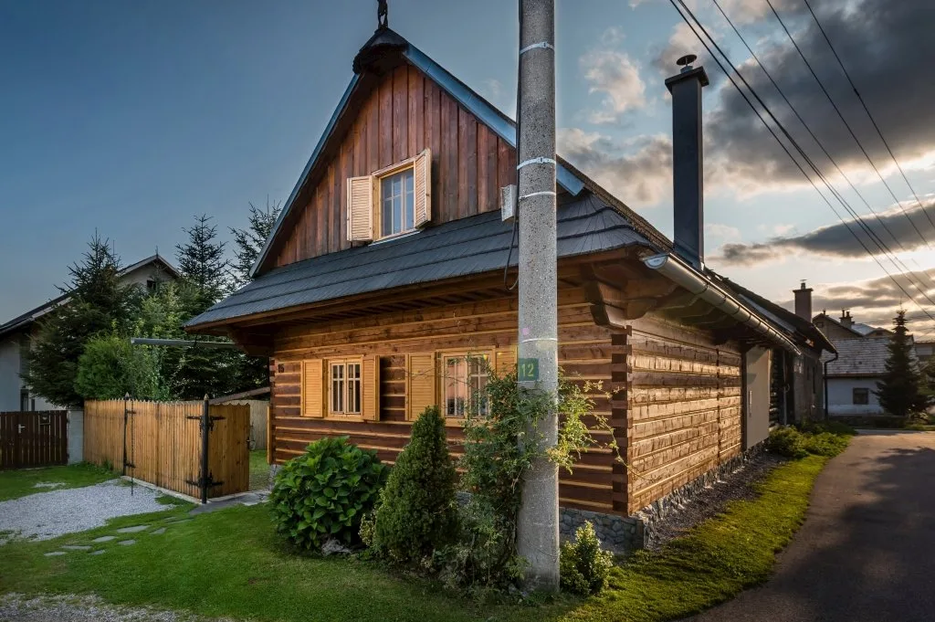 Drevenica Polomka — LOG HOUSE in Polomka