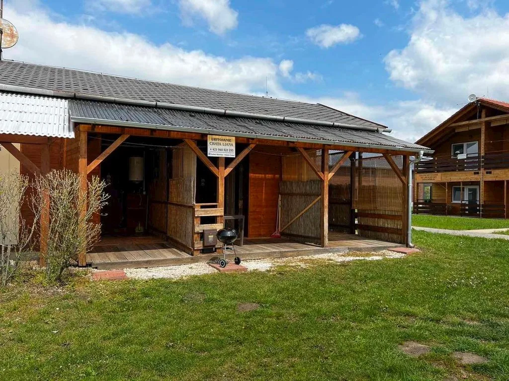 Apartmány Vlnka a Liana — APARTMENT in Štúrovo