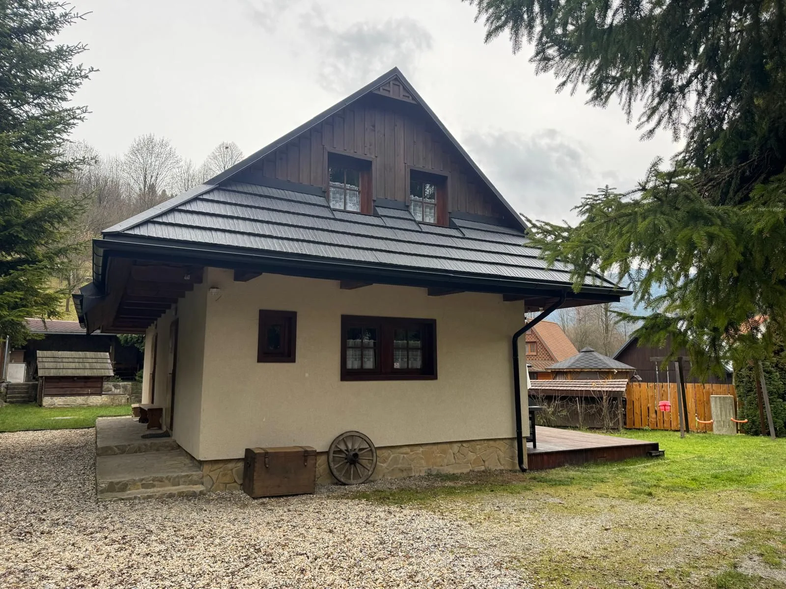 Chata za potokom — CABIN in Terchová