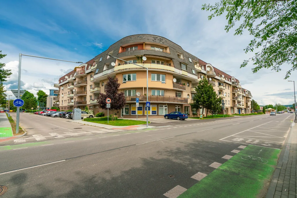 Apartmány Zlatovská — APARTMÁN v obci Trenčín