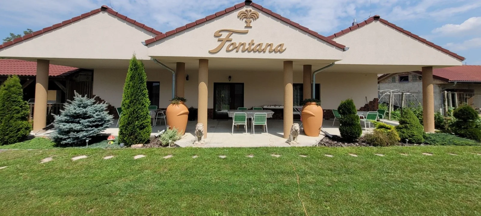 Apartmánový dom Fontána — APARTMÁN v obci Veľký Meder