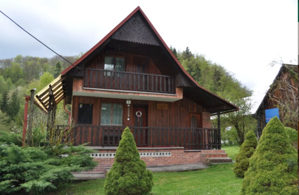 Chata Klecenec — FAHÁZ itt: Záriečie