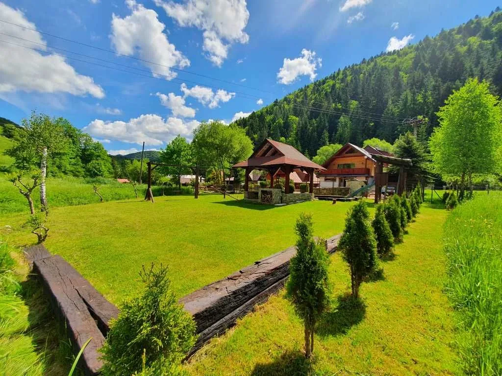 Zázrivský dvor - Chata Magura — CHATA v obci Zázrivá
