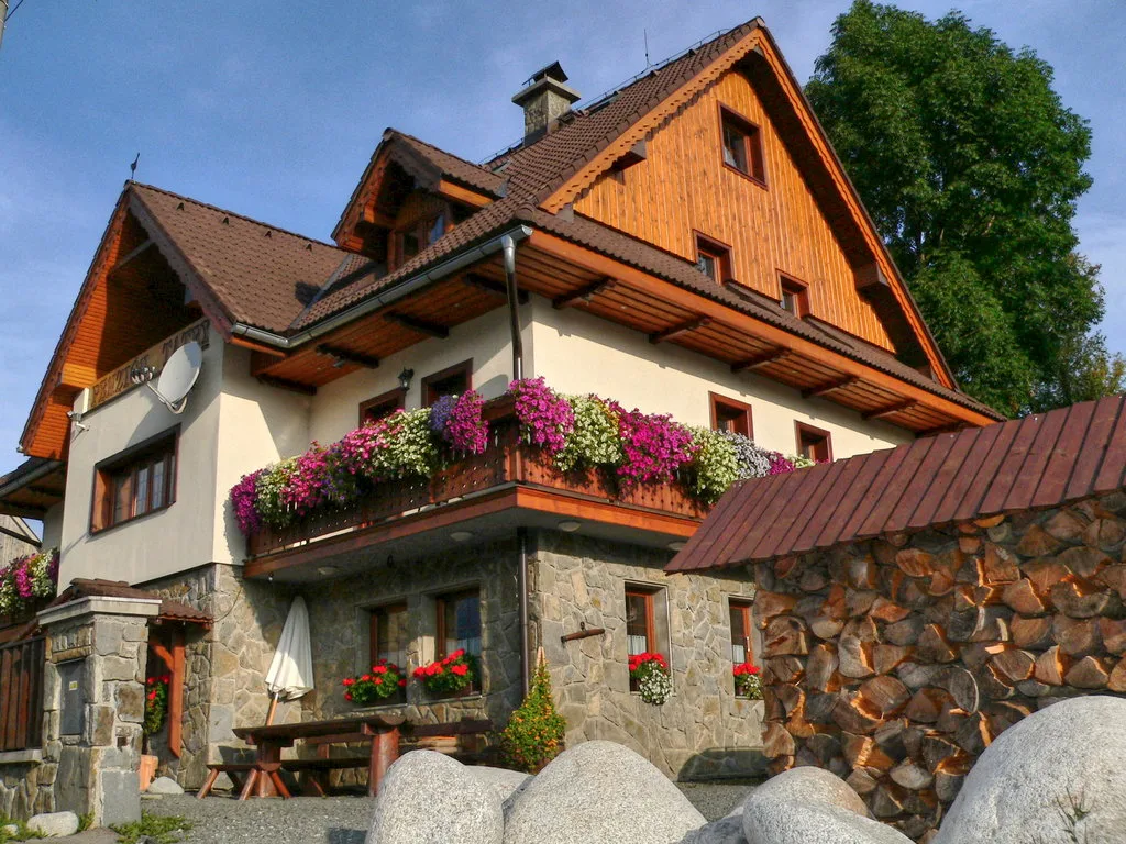 Penzion Tatry Restaurant — PENZIÓN v obci Ždiar