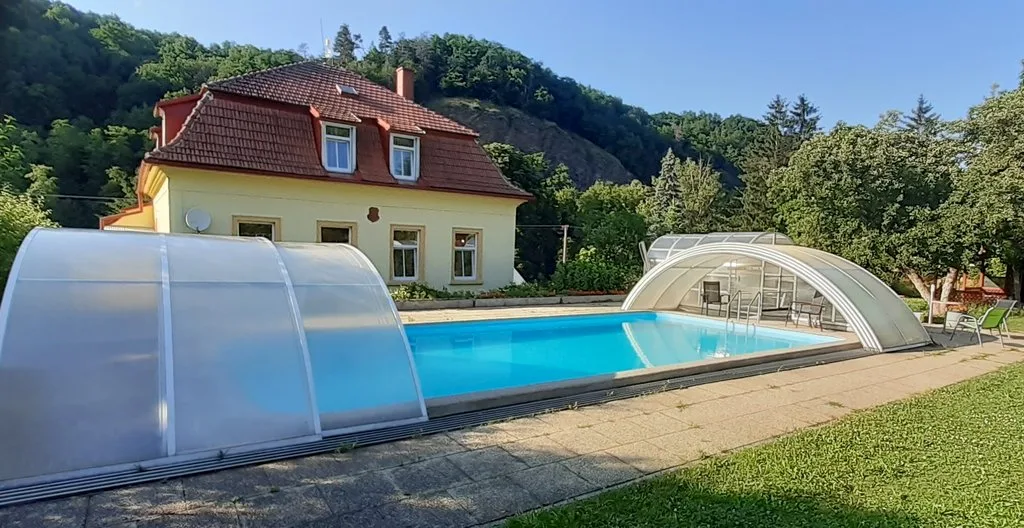 Vila Relaxa a Chata Luďka — VILLA in Podhradí nad Dyjí
