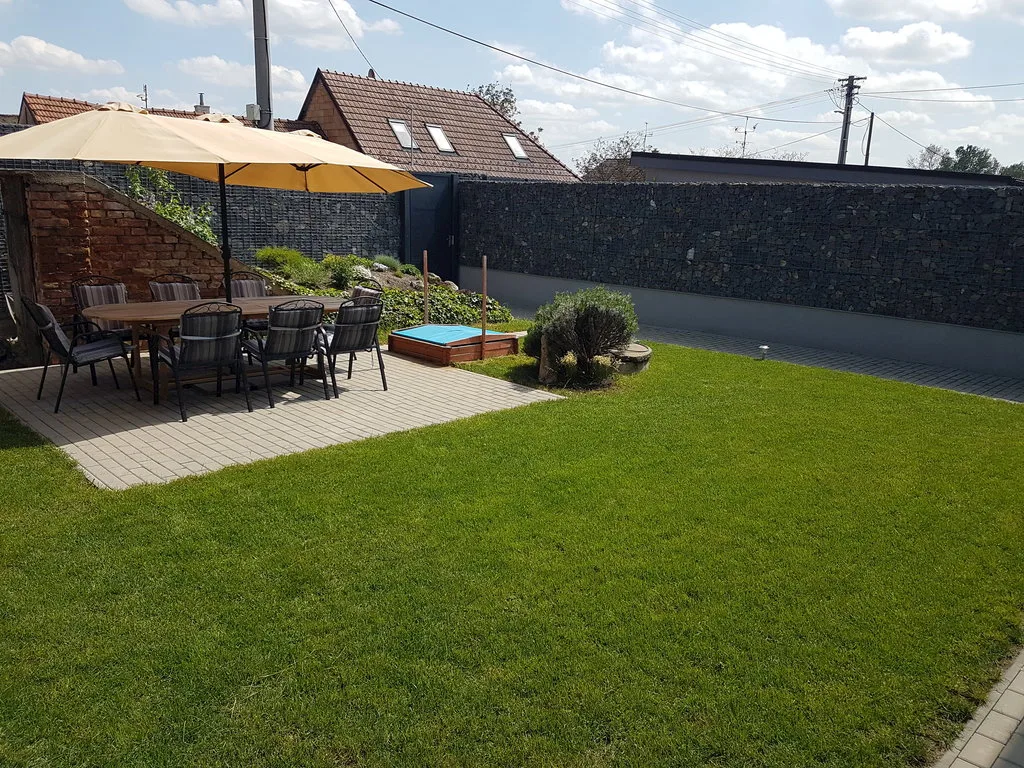 Ubytování Hřebačka — APARTMAN itt: Podivín