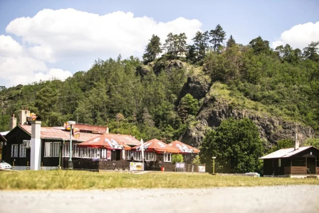 Chatová osada Višňová - Hájek — CAMPSITE in Roztoky