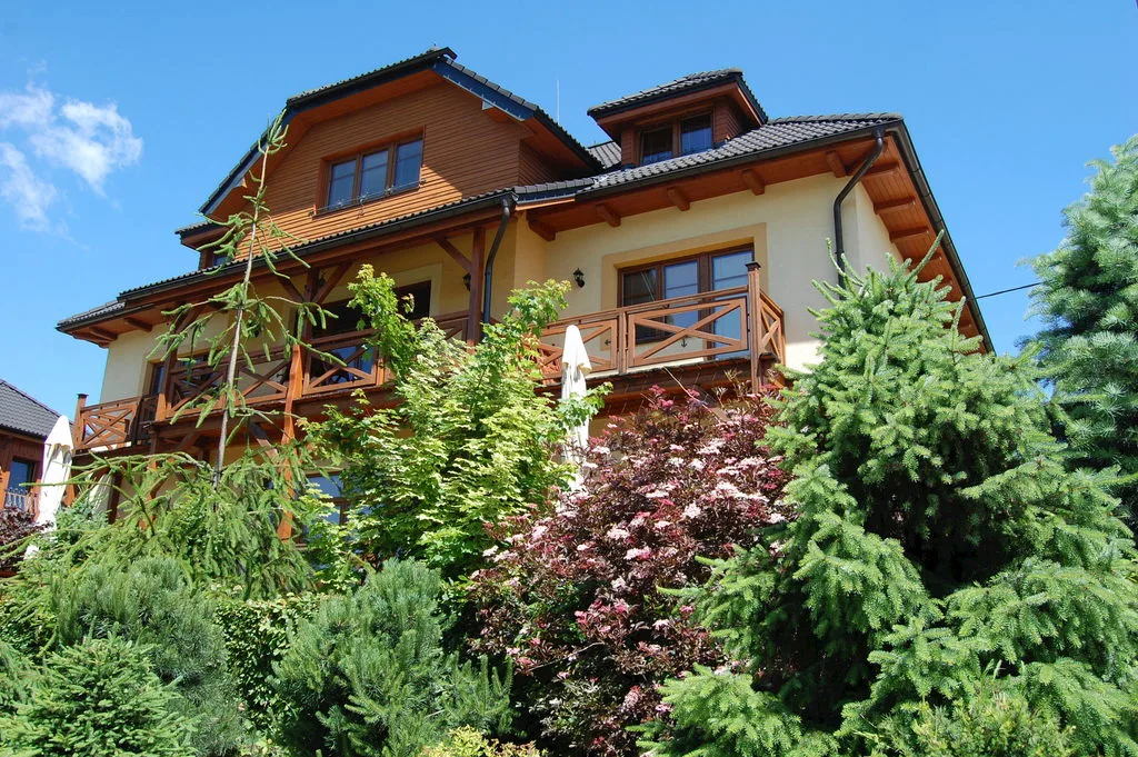 Apartmány Hážovský Dvůr — APARTMAN itt: Rožnov pod Radhoštěm