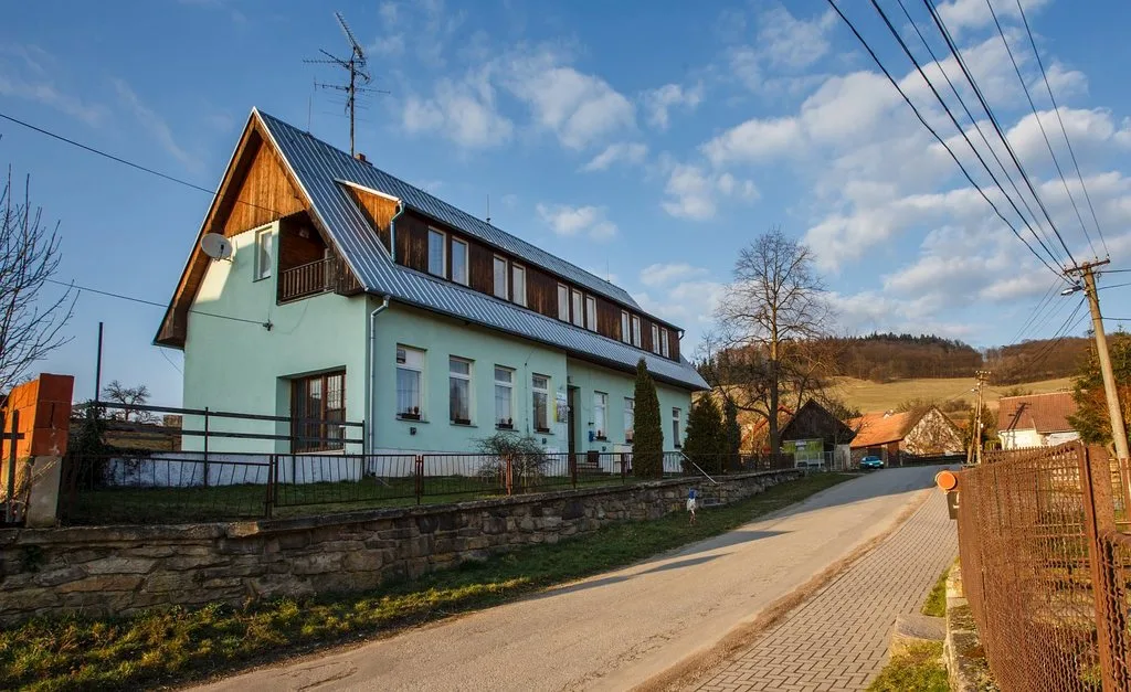 Turistická ubytovna Chlébské — HÜTTE in Skorotice