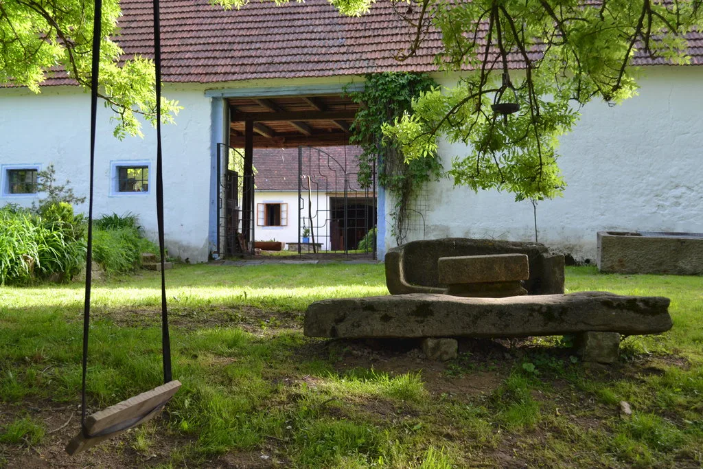Chalupa U kamenného stolu — CHALET in Slavonice