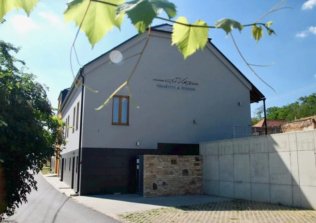 Penzion Vinařství Viktorín — PENZION v obci Tasovice