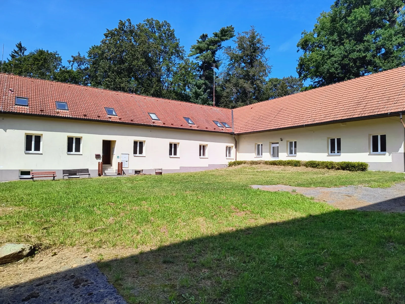 Turistická ubytovna Těchobuz — CABIN in Těchobuz