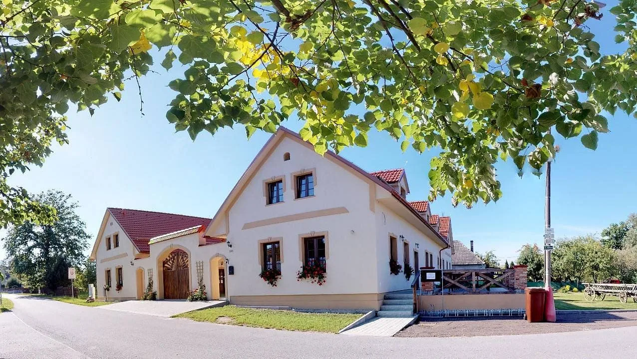 Penzion U podkováře — PENSJONAT w Třeboň