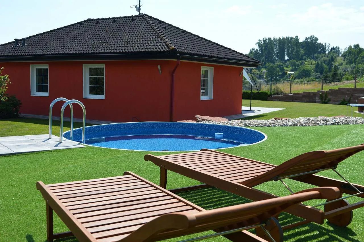House 1111 — COTTAGE in Úpice