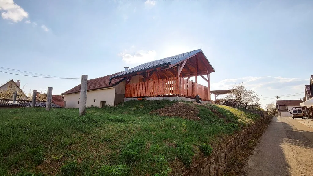 Ubytování Na Sklípku — HÜTTE in Velké Bílovice