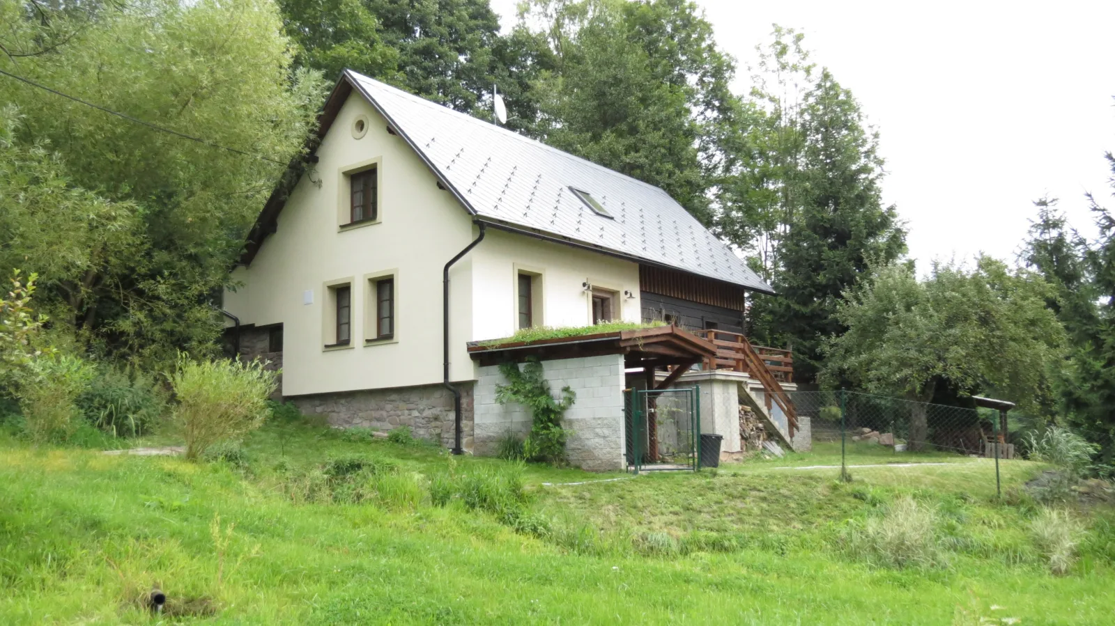 Chalupa Krkonoše — NYARALÓ itt: Háje nad Jizerou